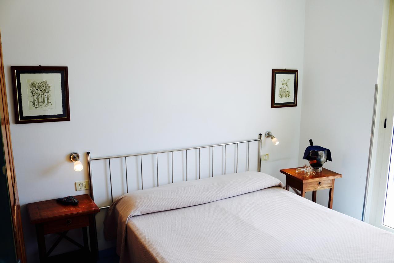Hotel Rizieri Santa Maria di Leuca エクステリア 写真