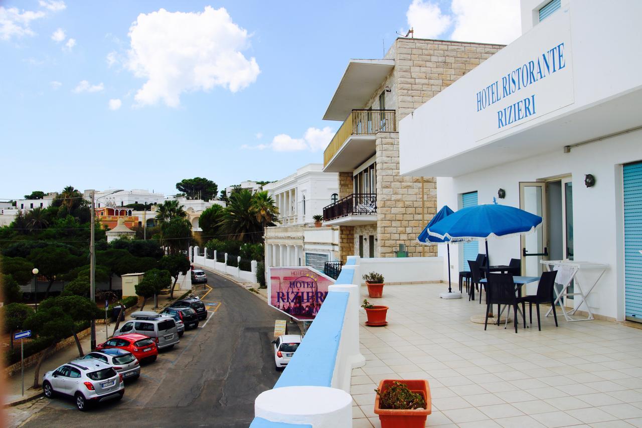 Hotel Rizieri Santa Maria di Leuca エクステリア 写真
