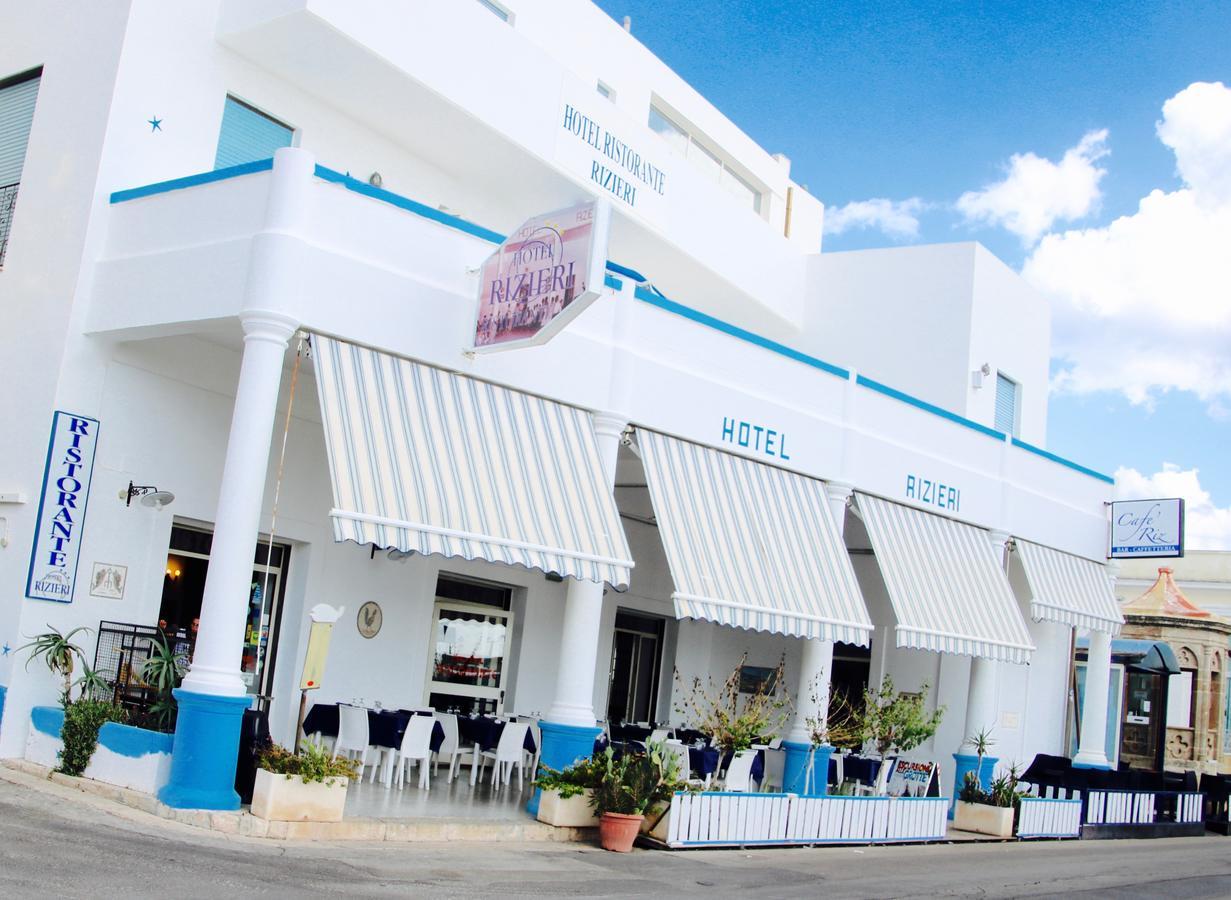 Hotel Rizieri Santa Maria di Leuca エクステリア 写真