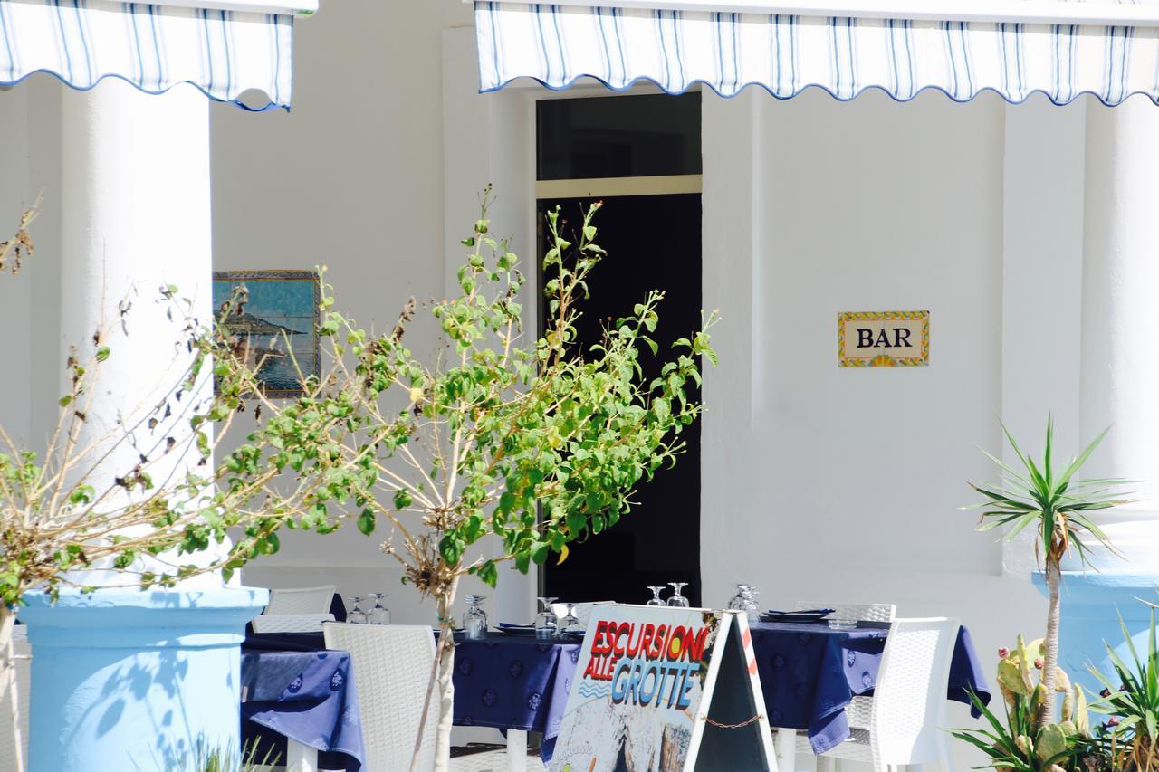 Hotel Rizieri Santa Maria di Leuca エクステリア 写真